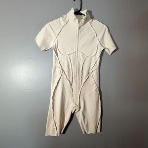 BTTRM Closed-Back Shorts Catsuit Ivory M Zip Front Sculpt Romper BetterMe